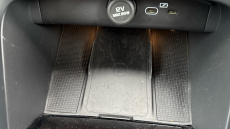 Volvo EC40 175kW Plus 69kWh 5dr Auto Electric Estate